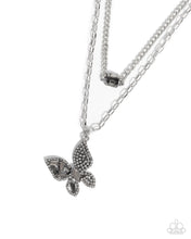 Load image into Gallery viewer, Necklaces Hovering Headline - Silver N2309