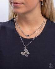 Load image into Gallery viewer, Necklaces Hovering Headline - Silver N2309