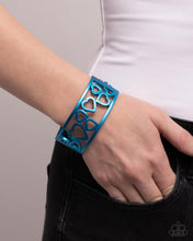 Load image into Gallery viewer, Bracelets Steal Your Heart - Blue VDAY B2304