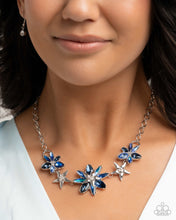Load image into Gallery viewer, Necklace Floral Feature - Blue SET79