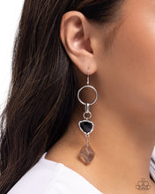 Load image into Gallery viewer, Earrings Chiseled Clarity - Black E483