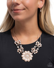 Load image into Gallery viewer, Necklaces Sprouting Shimmer - Rose Gold N2469