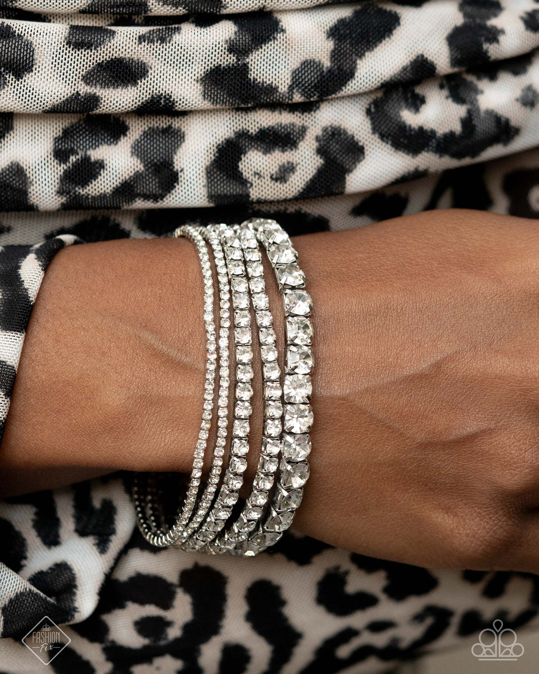 Bracelets Persistent Pizzazz - White B2303