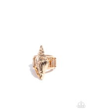 Load image into Gallery viewer, Embrace California Conch - Gold