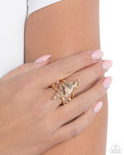 Load image into Gallery viewer, Embrace California Conch - Gold