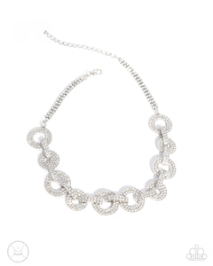 Necklace Elegant Embrace - White EMP N2441
