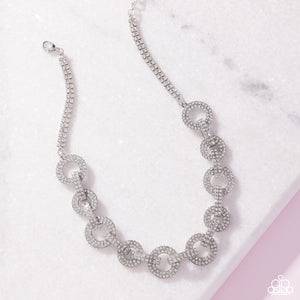 Necklace Elegant Embrace - White EMP N2441