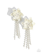 Load image into Gallery viewer, Earrings Lotus Length White Pearl E2403