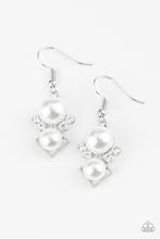 Load image into Gallery viewer, Earrings Mrs. Gatsby - White E438