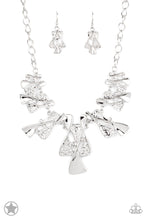 Load image into Gallery viewer, Necklaces The Sands of Time - Silver Blockbuster