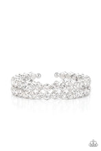 Load image into Gallery viewer, Bracelets Megawatt Majesty - White LOP B229