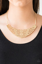Load image into Gallery viewer, Necklace Terra Trailbreaker - Gold N227