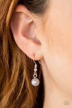 Load image into Gallery viewer, Necklace Put On Your Party Dress - Silver N247