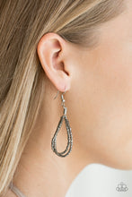 Load image into Gallery viewer, Necklace Catwalk Queen -Gunmetal N2107