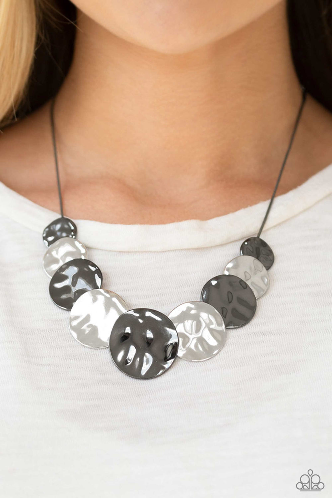 Necklace A Daring DISCovery - Black N226