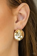 Load image into Gallery viewer, Earrings Movie Star Sparkle - Gold E3017