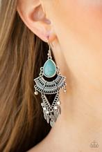 Load image into Gallery viewer, Earrings Vintage Vagabond - Blue E85