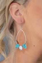 Load image into Gallery viewer, Earrings Fierce Frontier - Multi E148