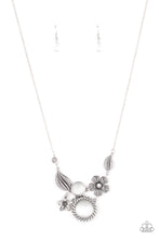 Load image into Gallery viewer, Necklaces Exquisitely Eden - White