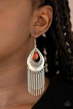 Load image into Gallery viewer, Earrings Scattered Storms - Red E227
