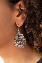 Load image into Gallery viewer, Earrings Winter Garden - Blue E75