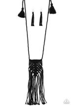 Load image into Gallery viewer, Necklace Macrame Mantra - Black N2050