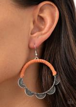 Load image into Gallery viewer, Earrings Tambourine Trend - Orange E117