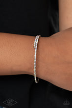 Load image into Gallery viewer, Bracelets Sleek Sparkle - Multi B122