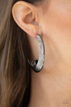 Load image into Gallery viewer, Earrings I Double FLARE You - Black B2009
