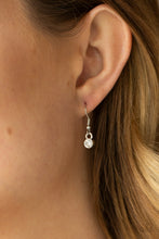 Load image into Gallery viewer, Necklaces The Queen Demands It - Red N351