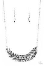Load image into Gallery viewer, Necklace Flight of FANCINESS - Silver