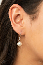 Load image into Gallery viewer, Necklace Royal Reminiscence - White SET C75