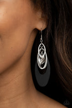 Load image into Gallery viewer, Earrings Ambitious Allure - Black E2082