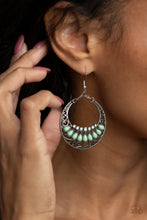 Load image into Gallery viewer, Earrings Crescent Couture - Green E363