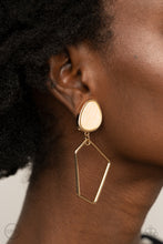 Load image into Gallery viewer, Earrings Retro Reverie - Gold Clip On T2