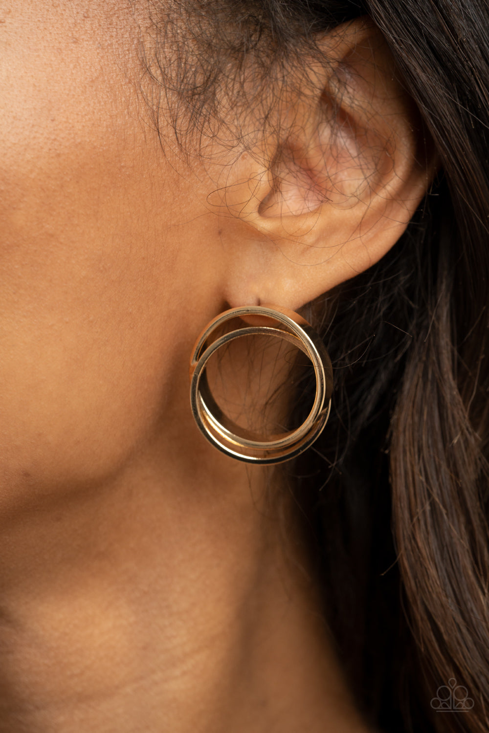 Earrings Always In The Loop - Gold E306