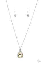 Load image into Gallery viewer, Necklace Duchess Decorum - Yellow N146