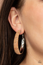 Load image into Gallery viewer, Earrings A CORK In The Road - Silver E546