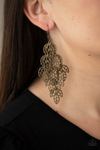 Load image into Gallery viewer, Earrings The Shakedown - Brass E287