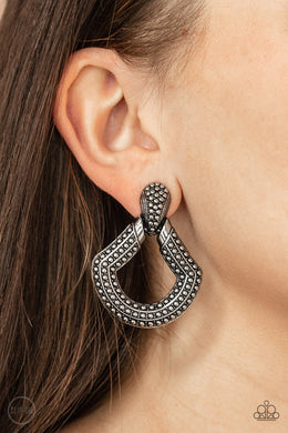 Earrings Better Buckle Up - Silver E519 Clip Ons