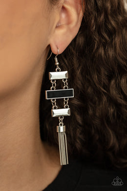 Earrings Mind, Body, and SEOUL - Black E2102