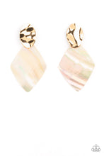Load image into Gallery viewer, Earrings Alluringly Lustrous - Gold E407