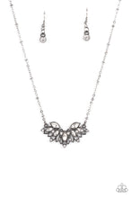 Load image into Gallery viewer, Necklaces Deluxe Diadem - Black