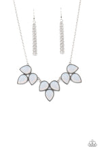Load image into Gallery viewer, Necklaces Prairie Fairytale - White