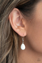 Load image into Gallery viewer, Necklace Western Fable - White N61