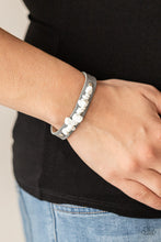 Load image into Gallery viewer, Bracelets Pebble Paradise - Silver W31