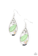 Load image into Gallery viewer, Earrings Harmonious Harbors - Green E339