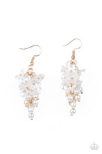 Load image into Gallery viewer, Earrings Bountiful Bouquets - Gold E2329 PEARL