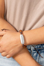 Load image into Gallery viewer, Bracelets Roaming For Days - Orange B2077