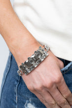 Load image into Gallery viewer, Bracelets Urban Crest - Silver